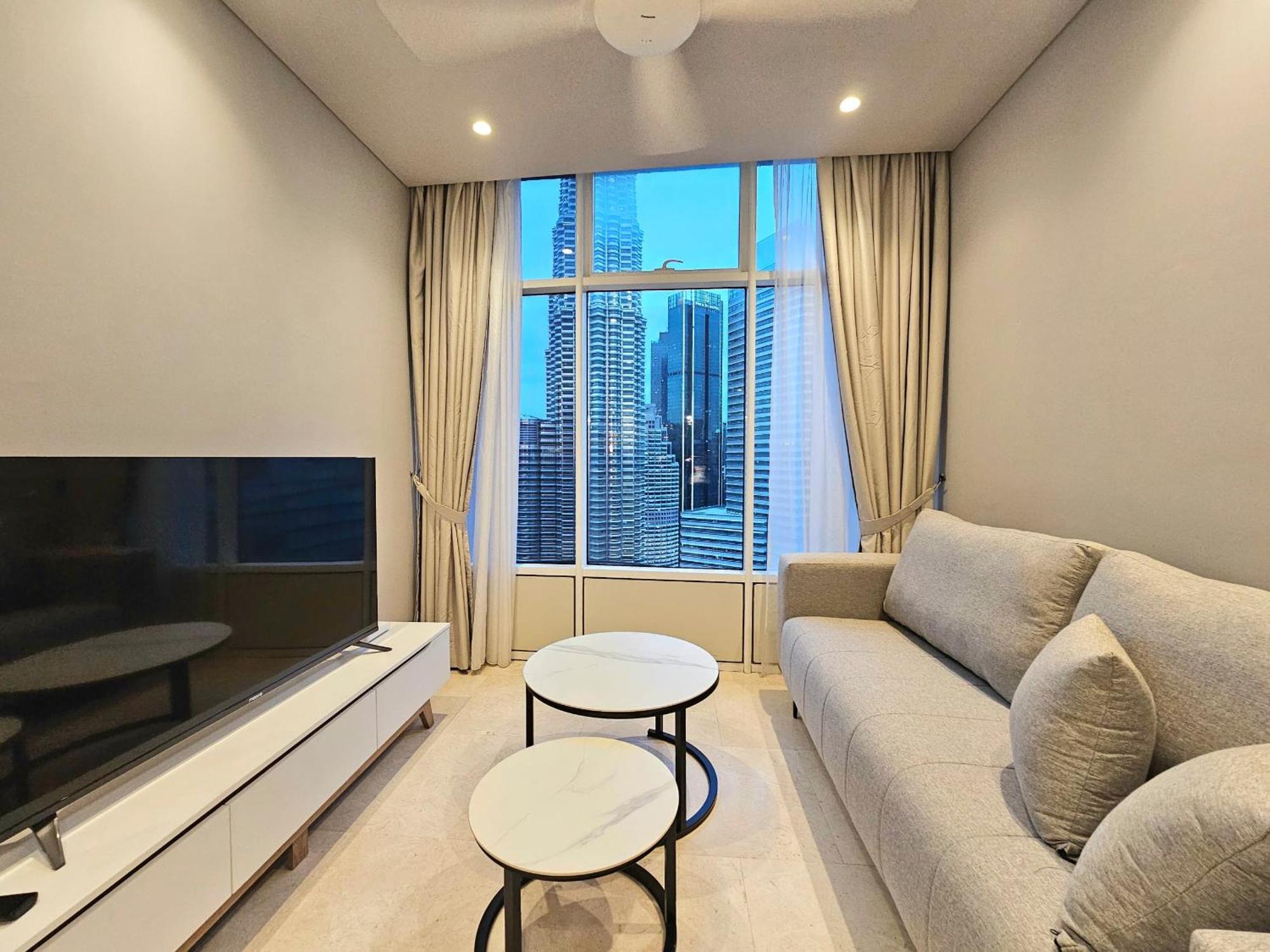 Sky Suites Klcc By Ali Куала Лумпур Екстериор снимка